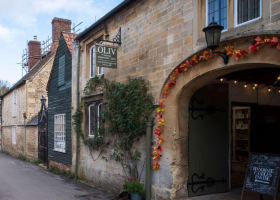 Pub plans in 'Harry Potter village' thrown out over heritage concerns